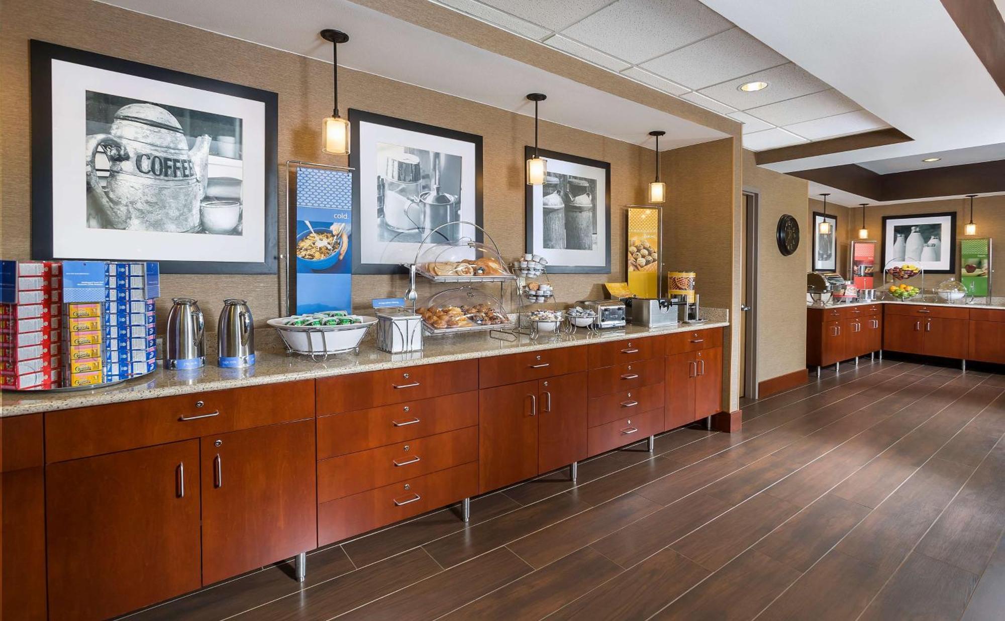 Hampton Inn Mansfield/Ontario מראה חיצוני תמונה